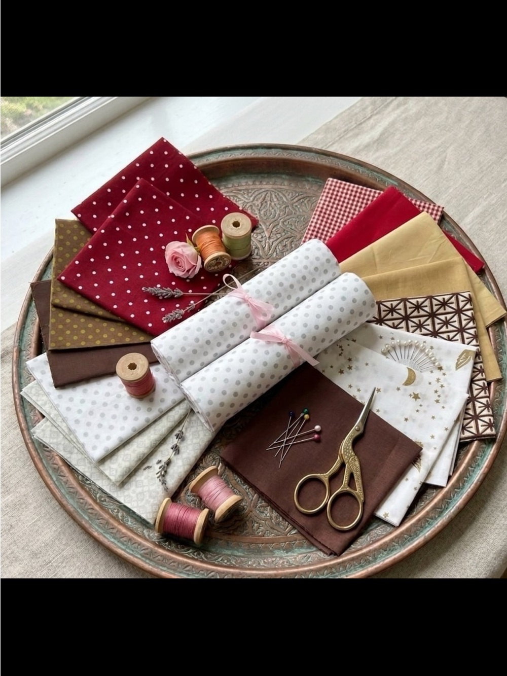 42pcs Hearth & Harvest Precut Quilt Cotton Fabric layer cake 10” squares quilt